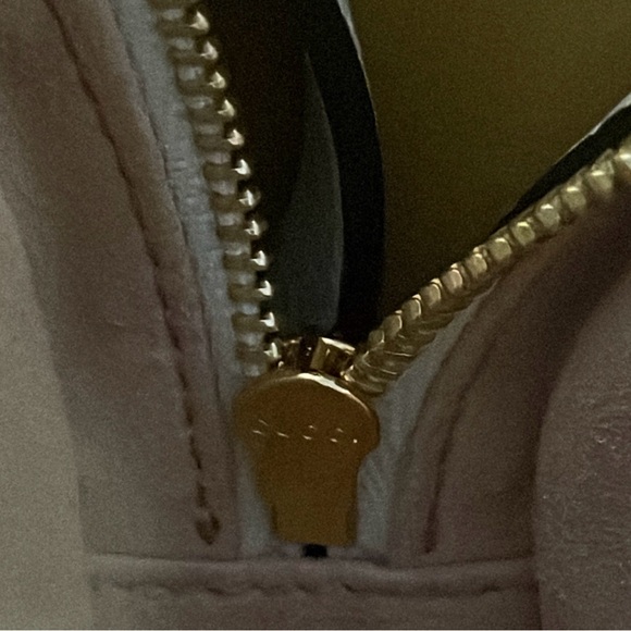 GUCCI Mini Ophidia Round with box and dust bag🤩🤩 - Picture 9 of 14